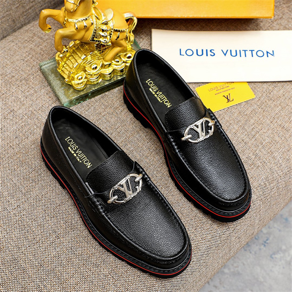 Lv Loafer 024