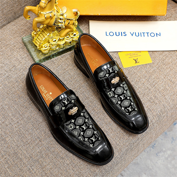 Lv Loafer 036
