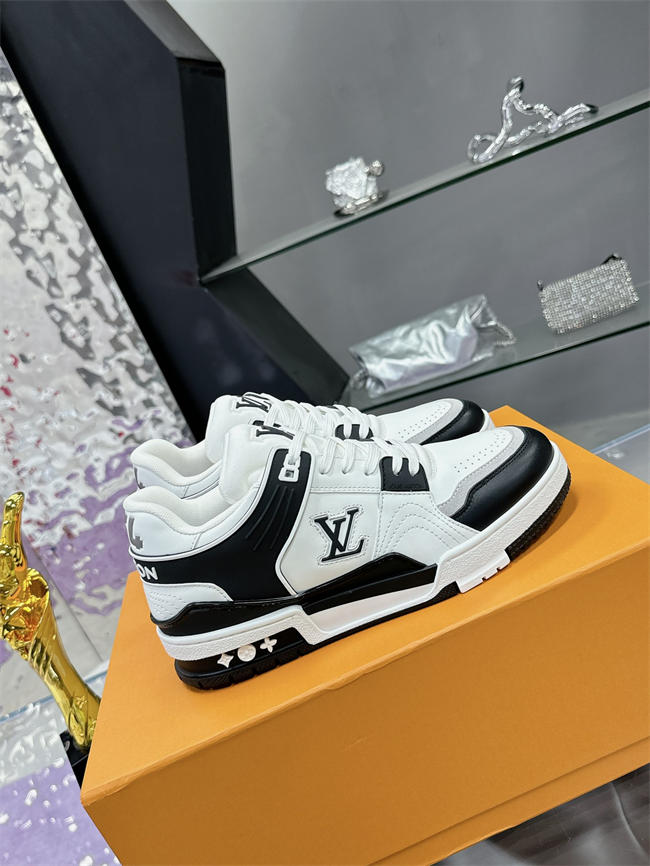 LV Trainer Sneaker