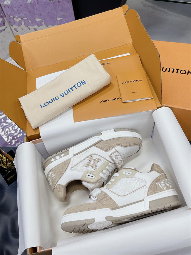 LV Trainer Sneaker