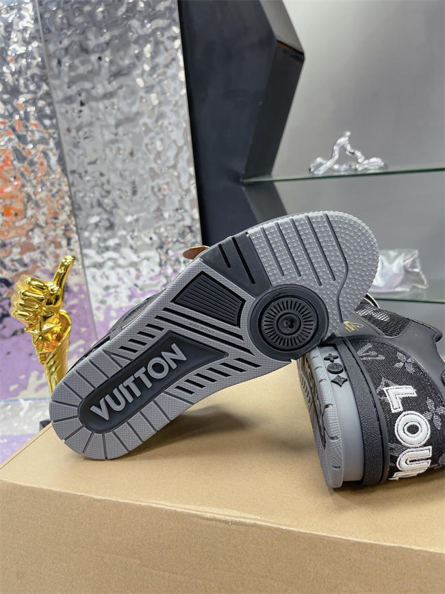 LV Trainer Sneaker