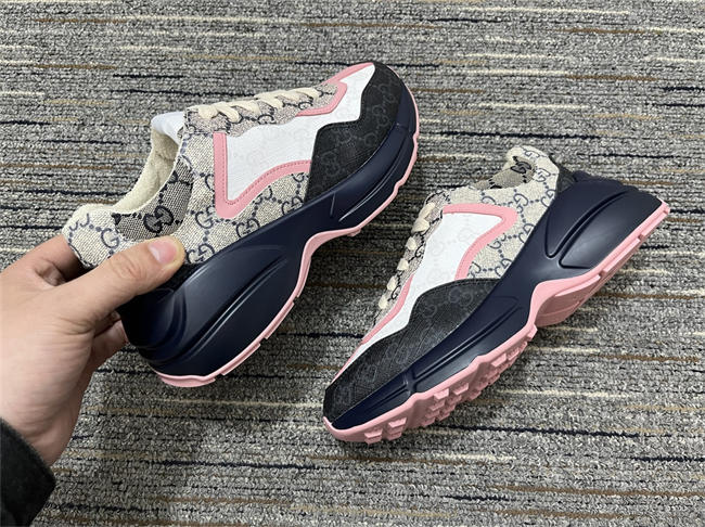 G*u*i rhyton sneaker 56