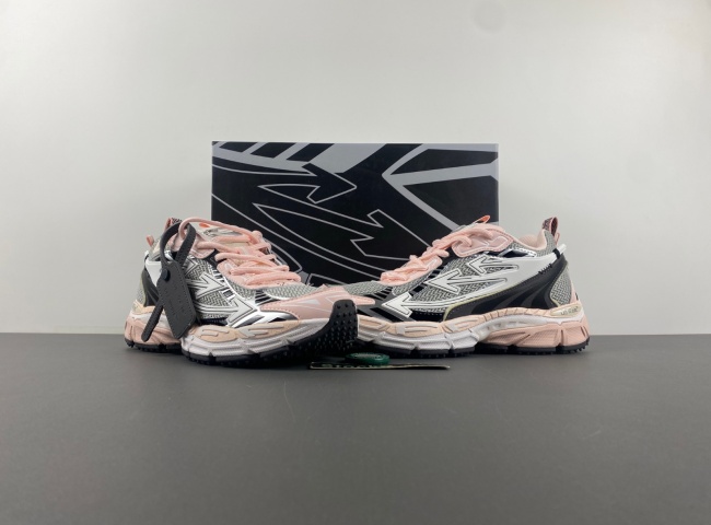 Off-White Be right back OWIA289F24FAB00