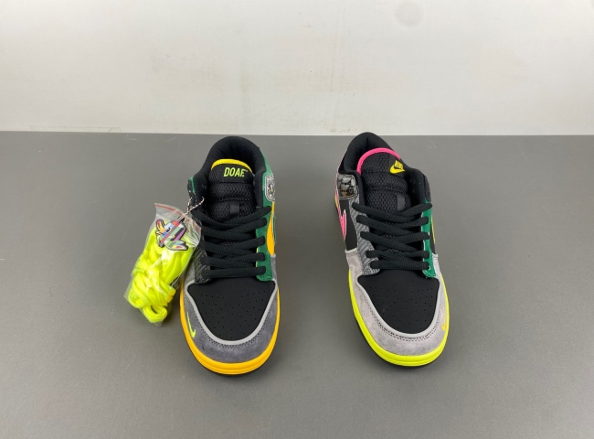 Nike Dunk Low “What The Ducks Of A Feather”