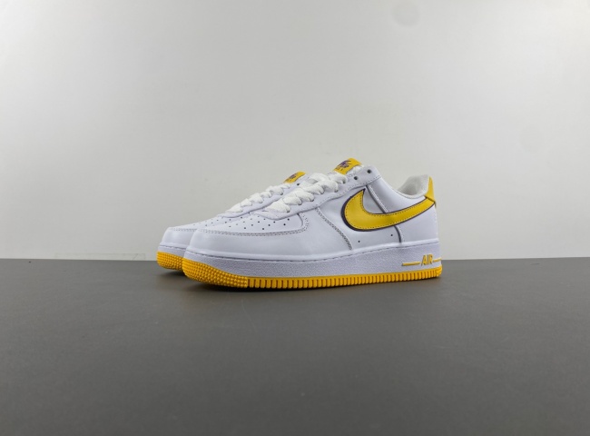 Kobe Bryant x Nike Air Force 1 Low FZ1151-100