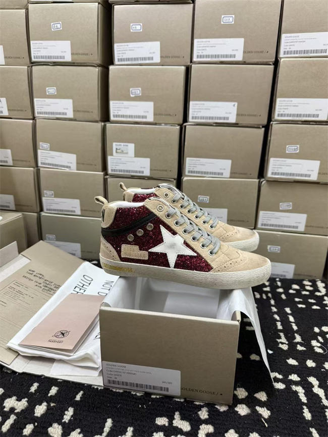 Golden Goose Sneaker
