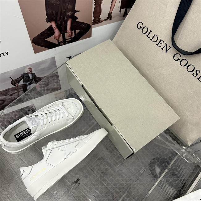 Golden Goose Sneaker