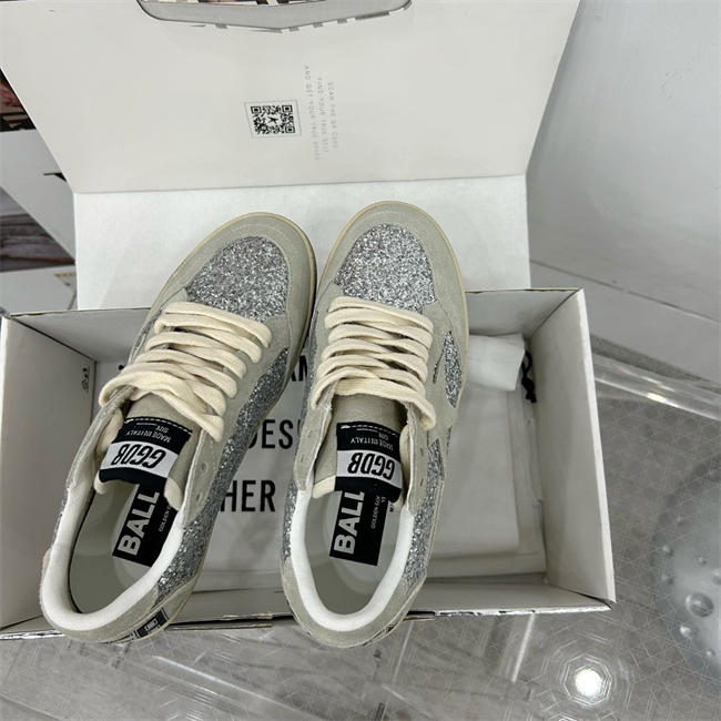 Golden Goose Sneaker