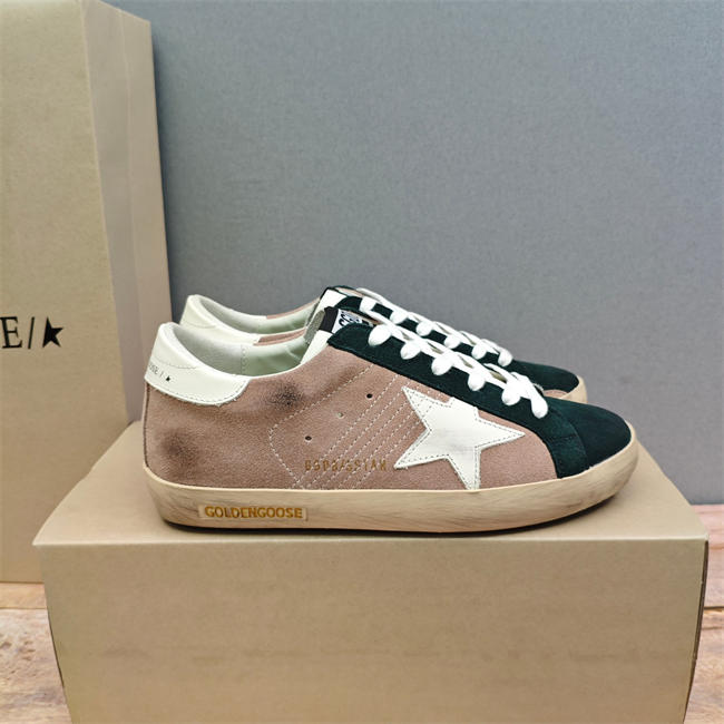 Golden Goose Sneaker