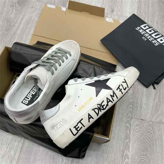Golden Goose Sneaker