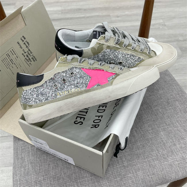 Golden Goose Sneaker