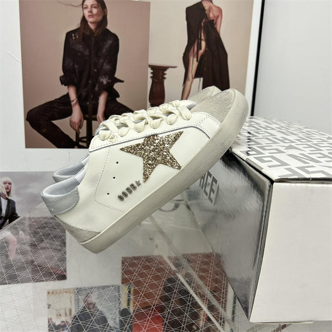 Golden Goose Sneaker