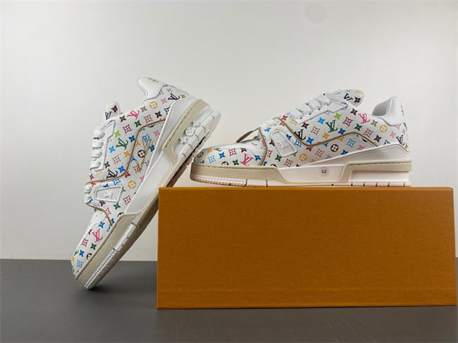 l0*is V*t0n lv trainer 88