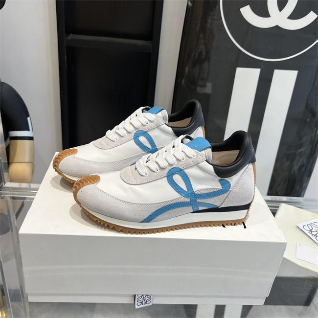 L0ew* sneaker