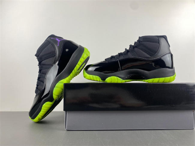 Air Jordan 11 Black fluorescent green CT8012-003