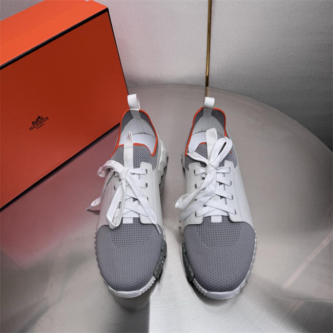 H**mes sneaker