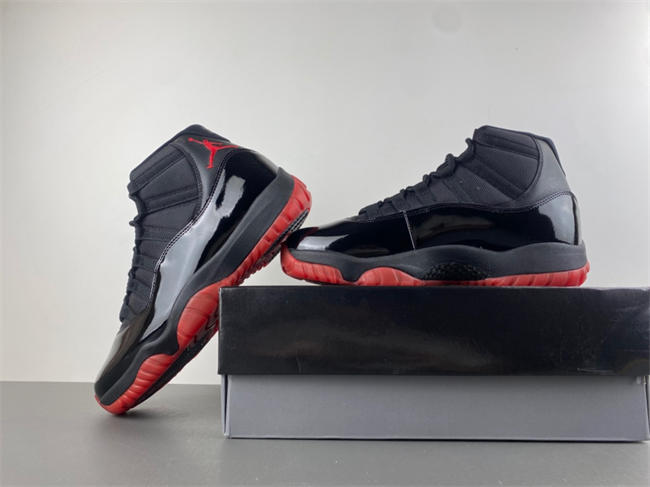 Air Jordan 11 378037-326