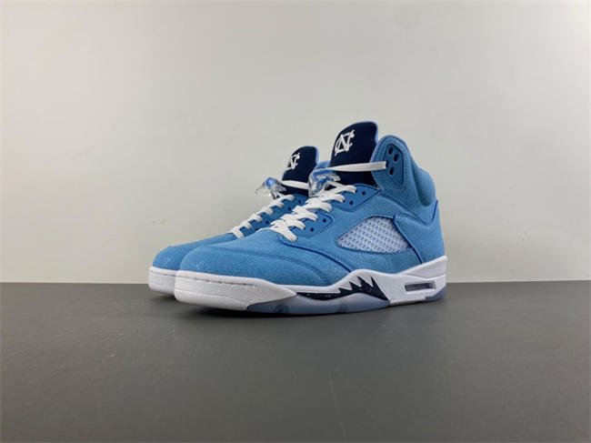 Air Jordan 5 Retro HQ7978-401