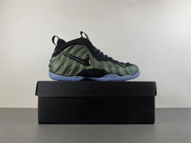 Nike Air Foamposite Pro “Pine Green” HF0794-300