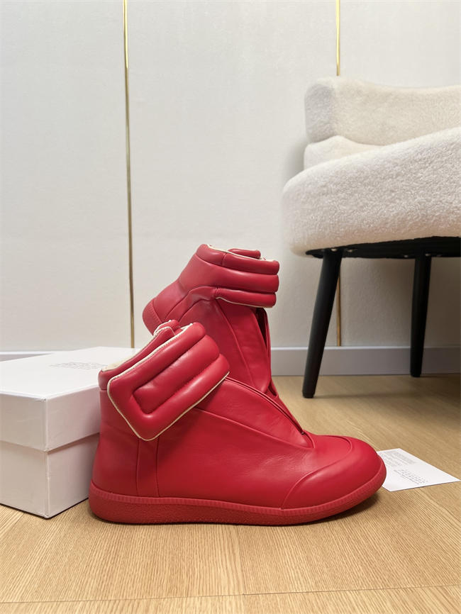 ma*s*n martin Ma*i*la sneaker