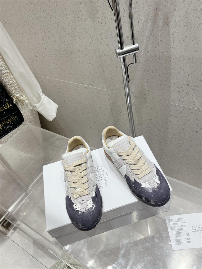 ma*s*n martin Ma*i*la sneaker