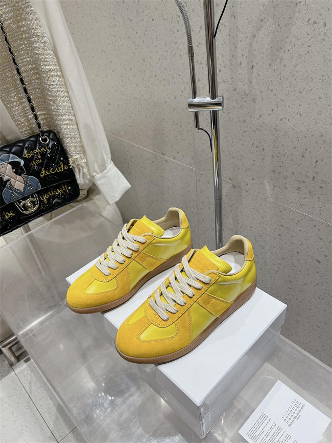 ma*s*n martin Ma*i*la sneaker