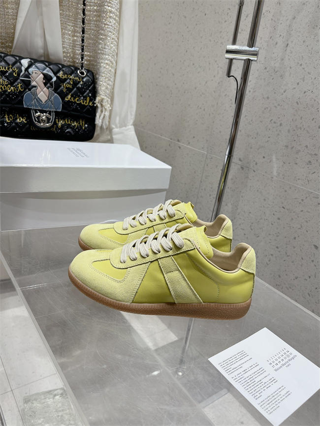 ma*s*n martin Ma*i*la sneaker