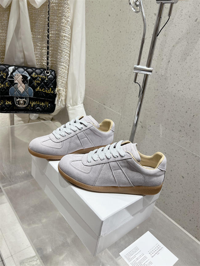 ma*s*n martin Ma*i*la sneaker